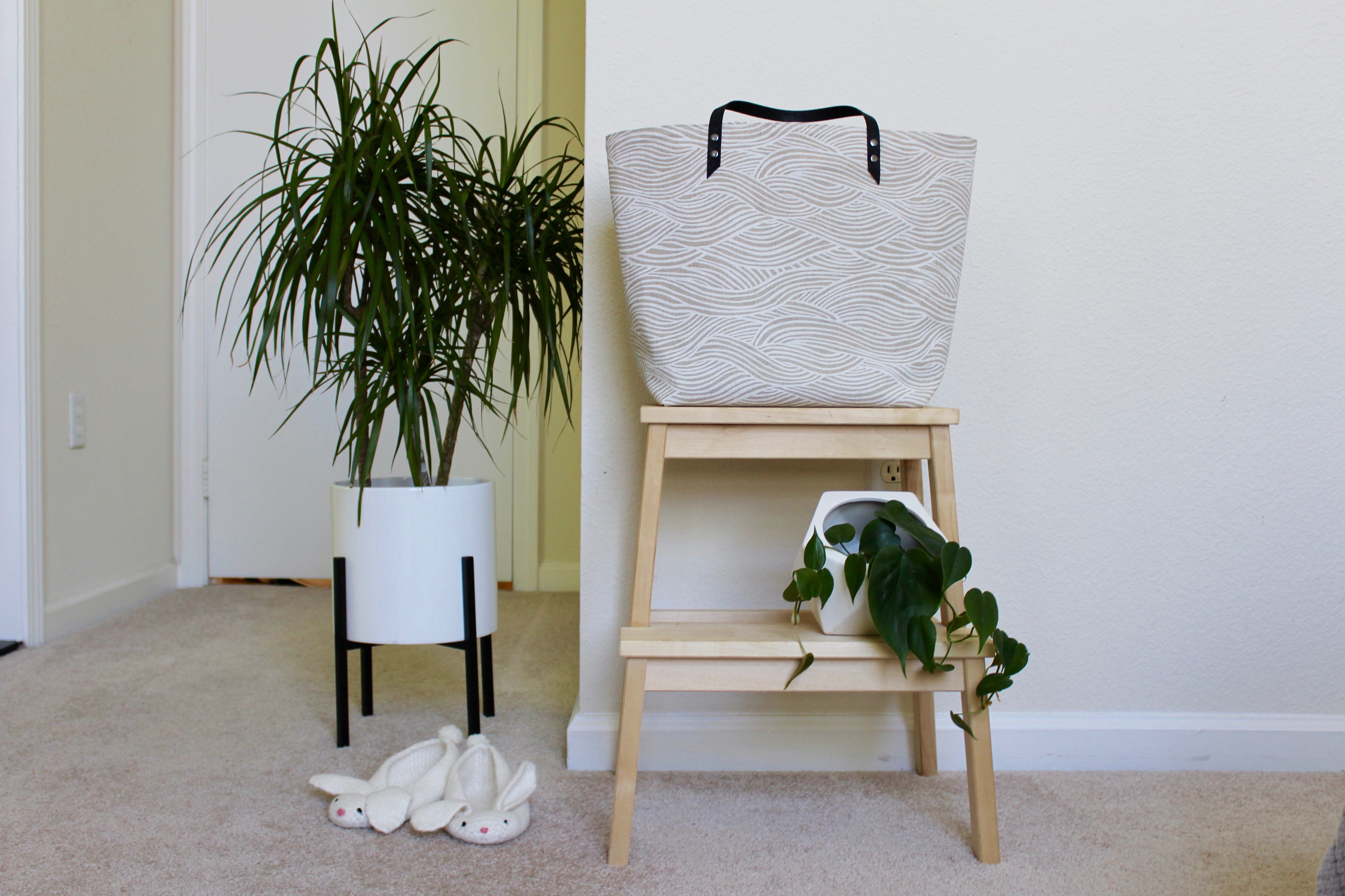 White Waves | Lotsa Bag S/M/L