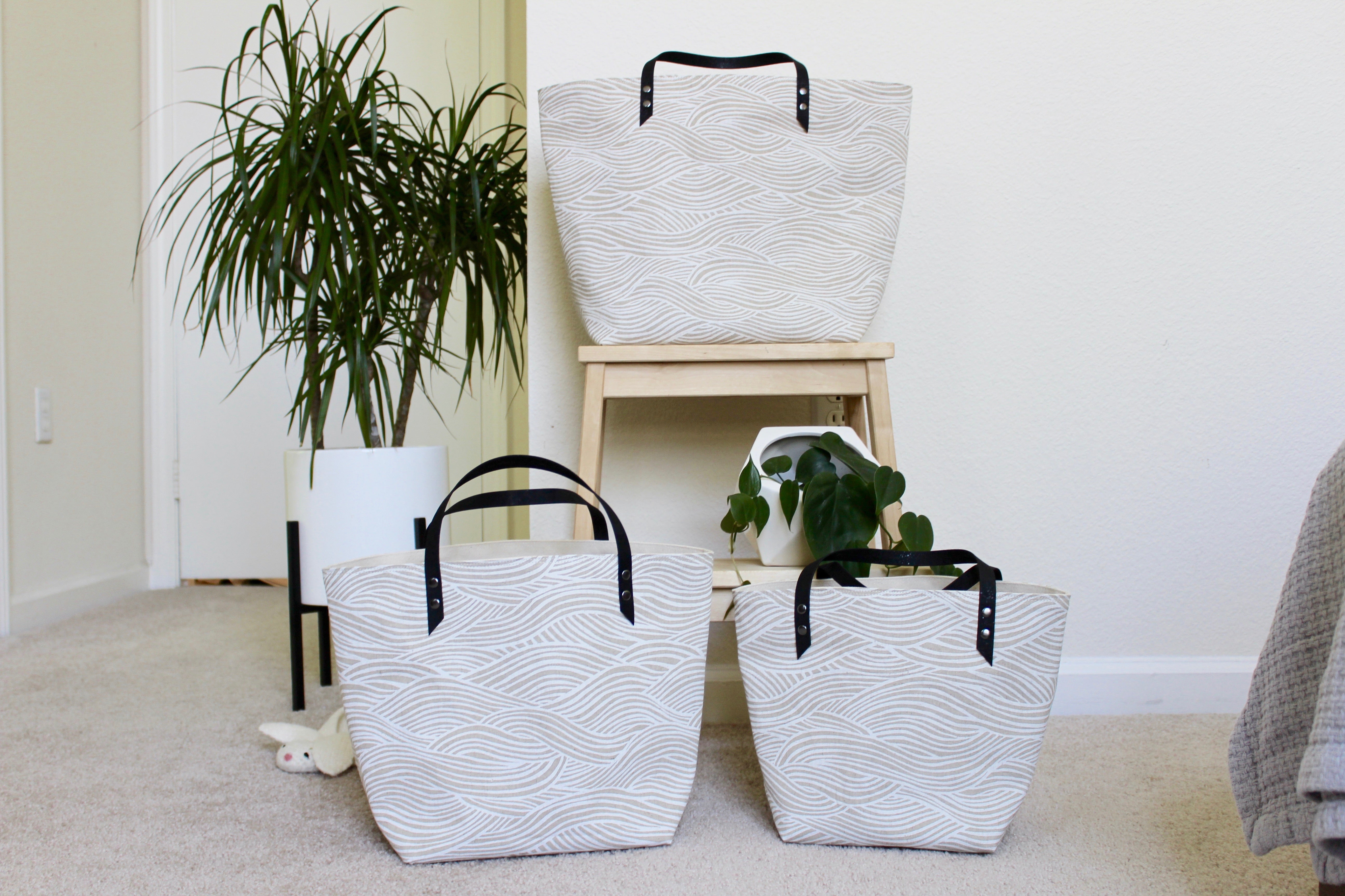 White Waves | Lotsa Bag S/M/L