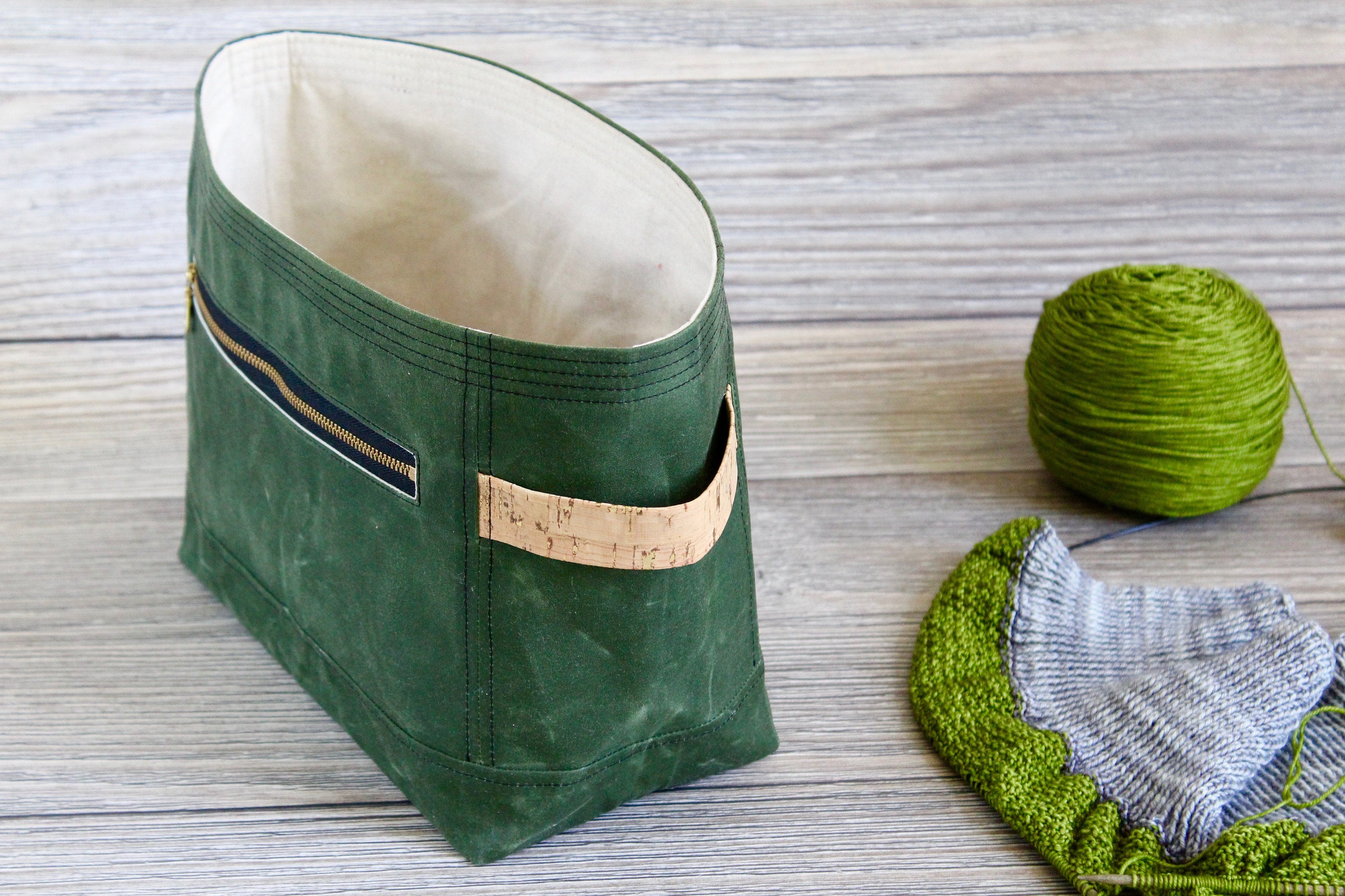 Cypress Green Waxed Canvas Niffin Bag