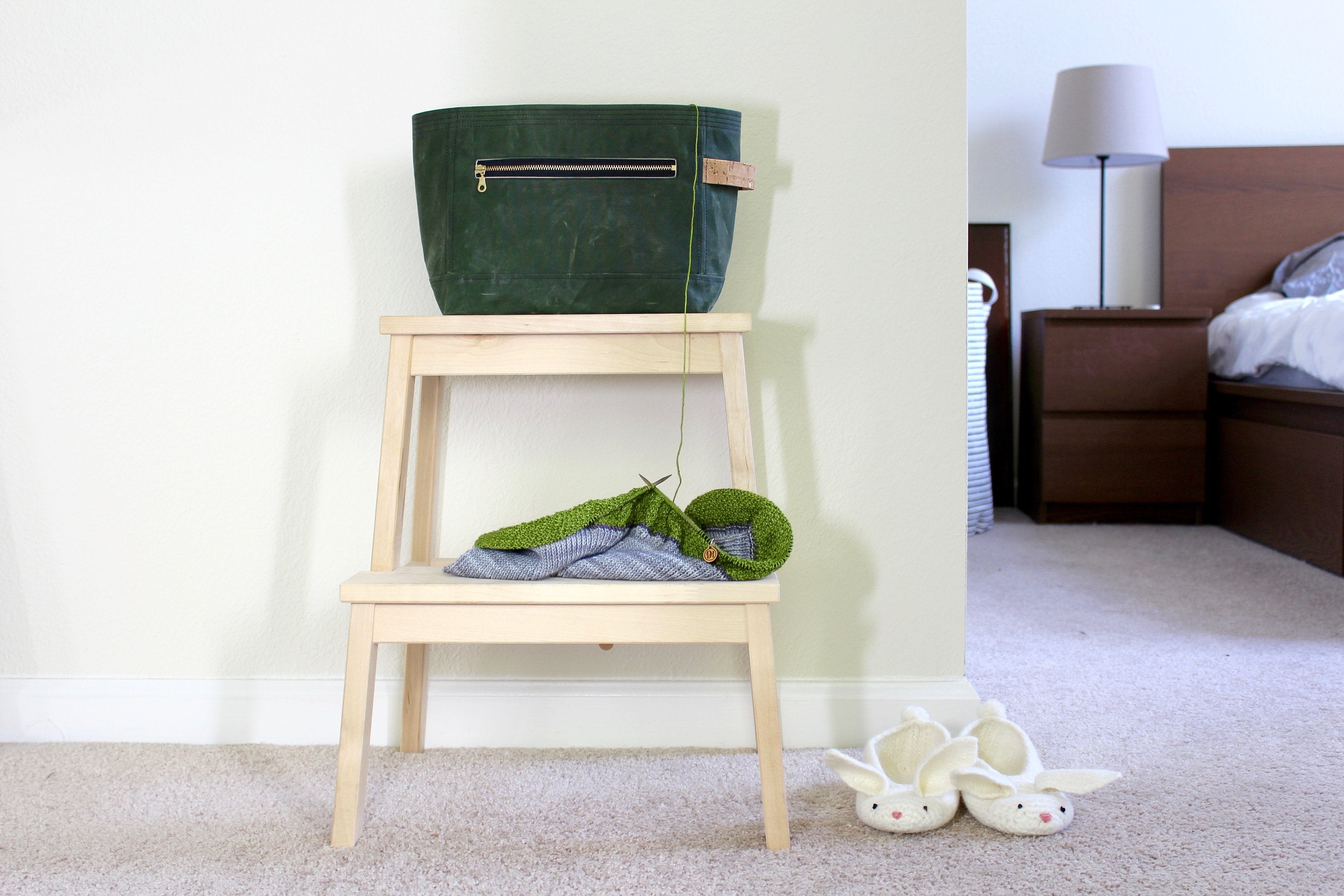 Cypress Green Waxed Canvas Niffin Bag